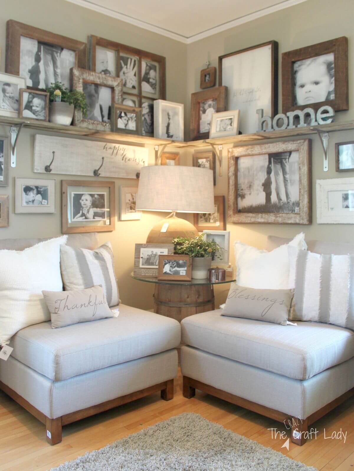 Modern Farmhouse Decor Ideas Over Couch for Small Space