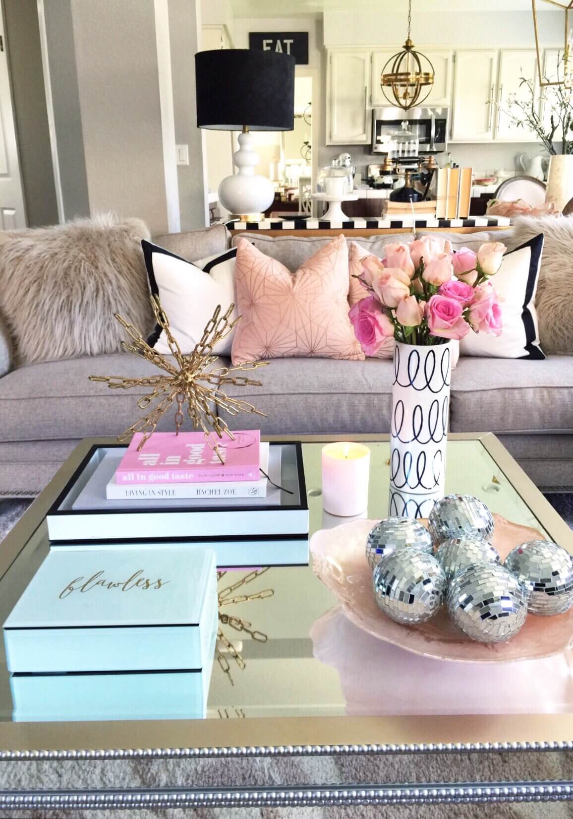 Decorate with Style: 16 Chic Coffee Table Decor Ideas ...