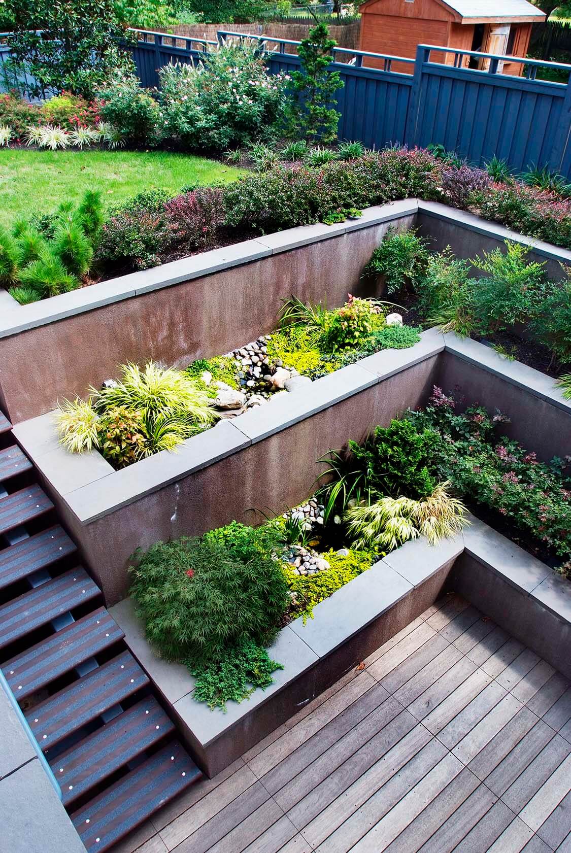 33 Best Built-In Planter Ideas and Designs for 2020