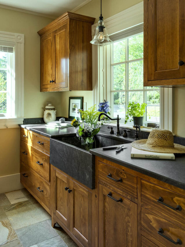 12 Rustic Kitchen Cabinets Ideas Homebnc 640x853 