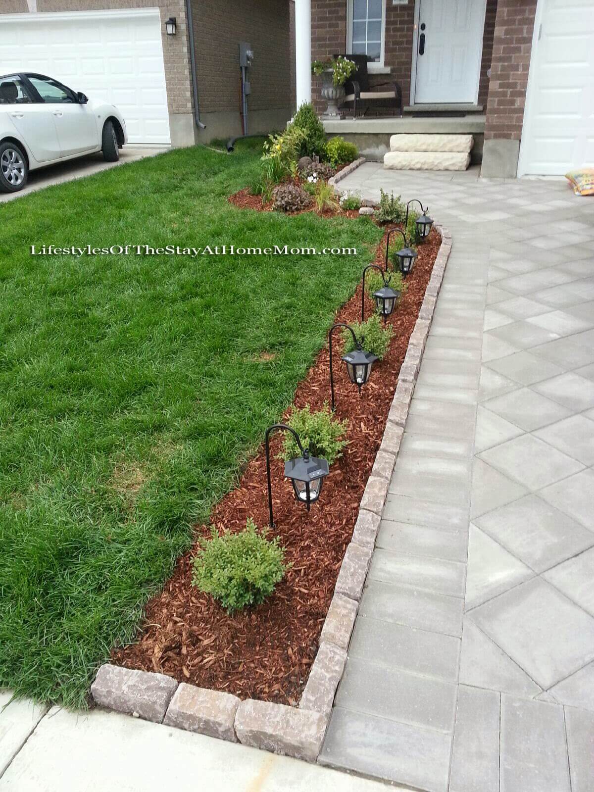 Simple Lighted Driveway Bed