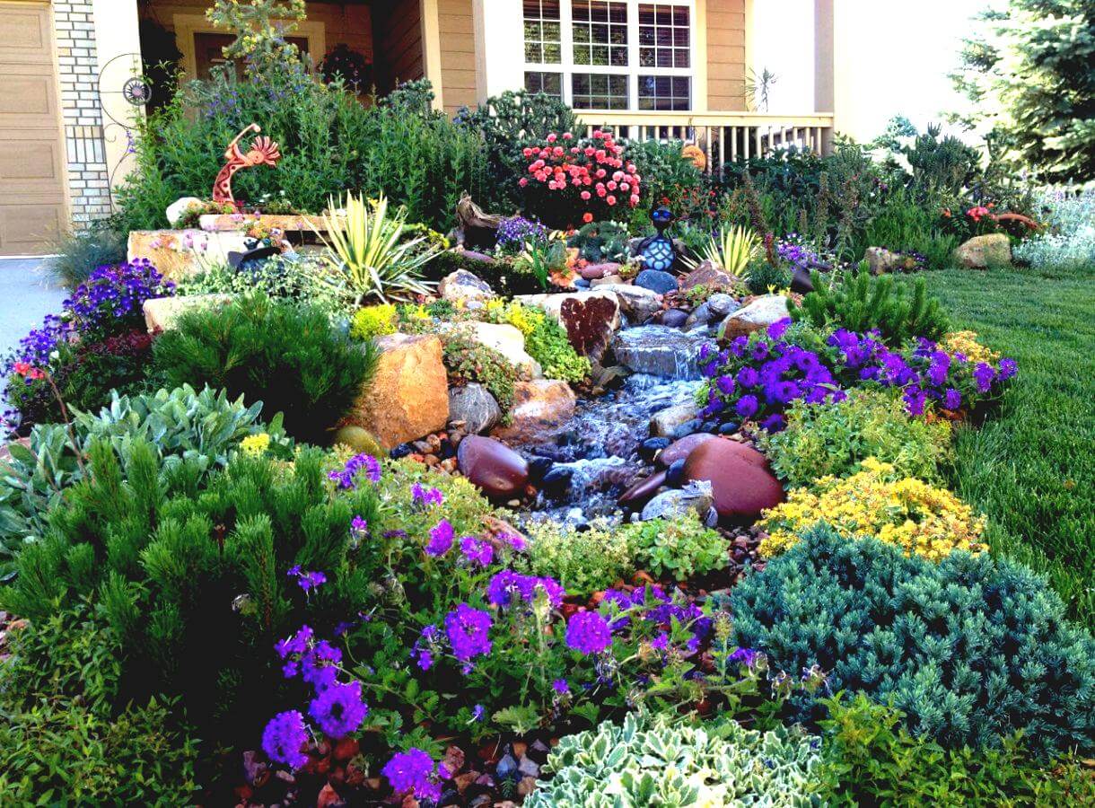 50 Best Front Yard Landscaping Ideas and Garden Designs for 2021