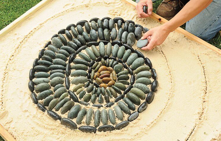 DIY Pebble Mosaic Garden Project