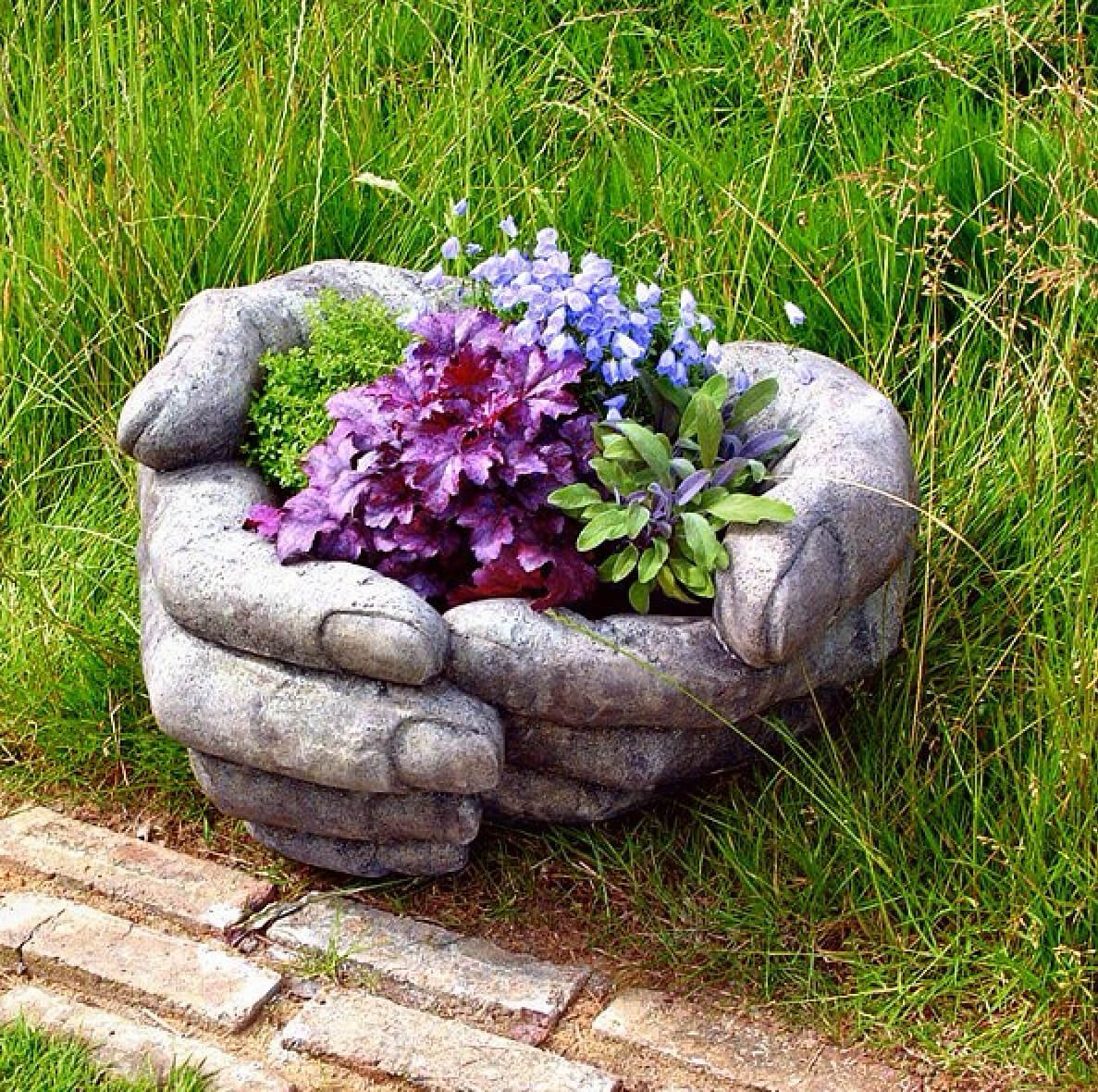 39 Best Creative Garden Container Ideas And Designs For 2018