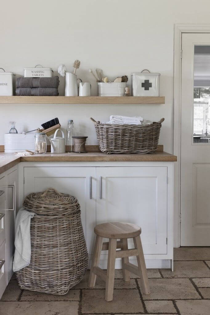 20-vintage-laundry-room-decor-ideas-homebnc.jpg