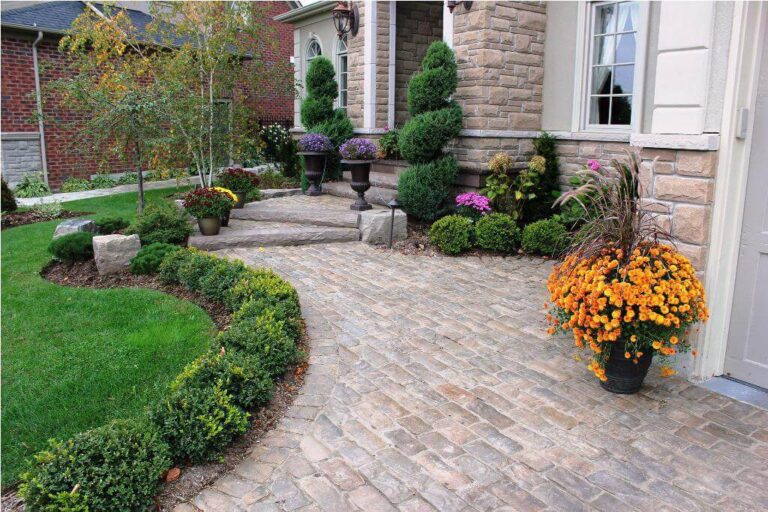 50 Front Yard Landscaping Ideas to Boost Curb Appeal