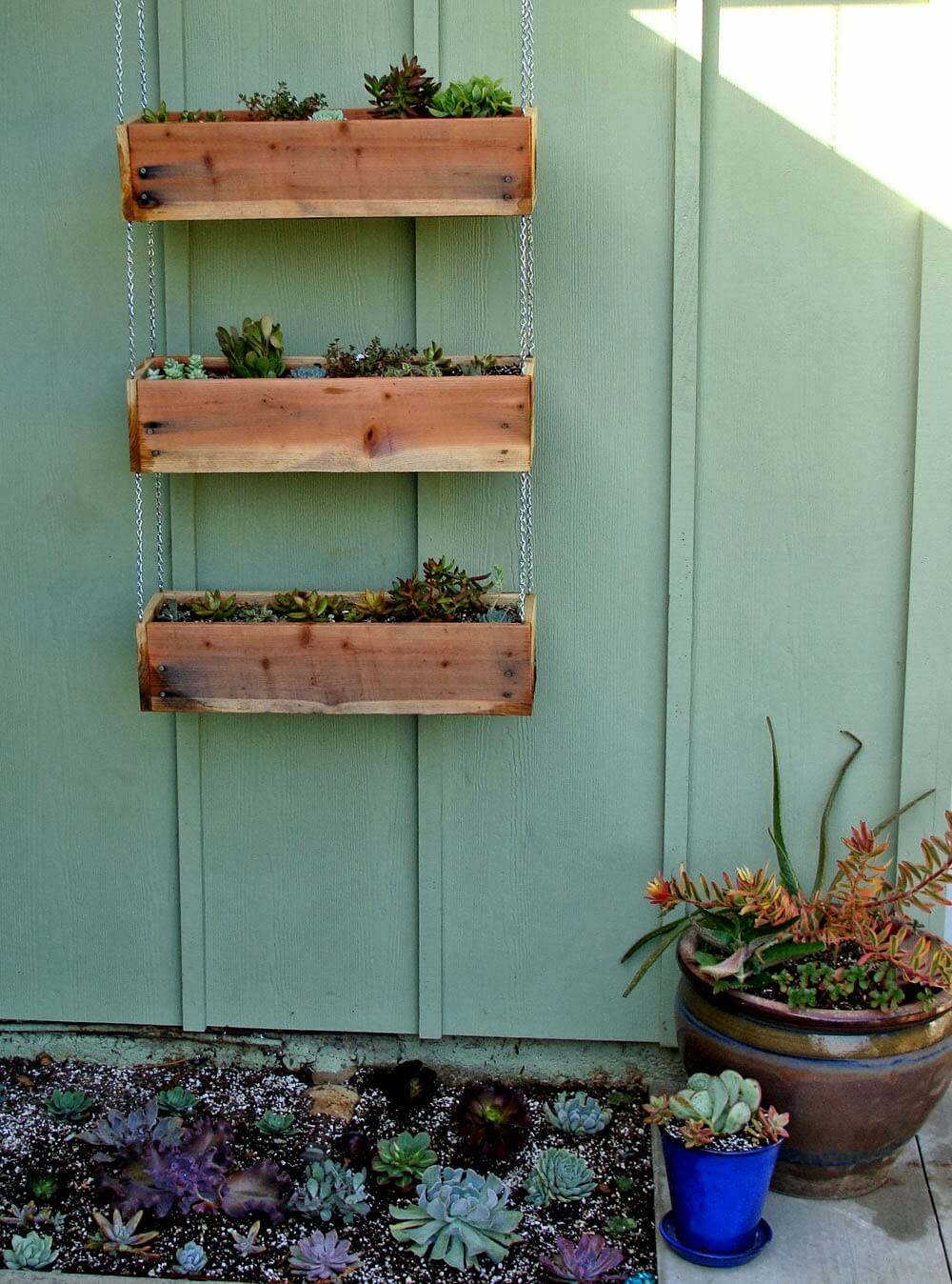 32 Best DIY Pallet and Wood Planter Box Ideas and Designs for 2021