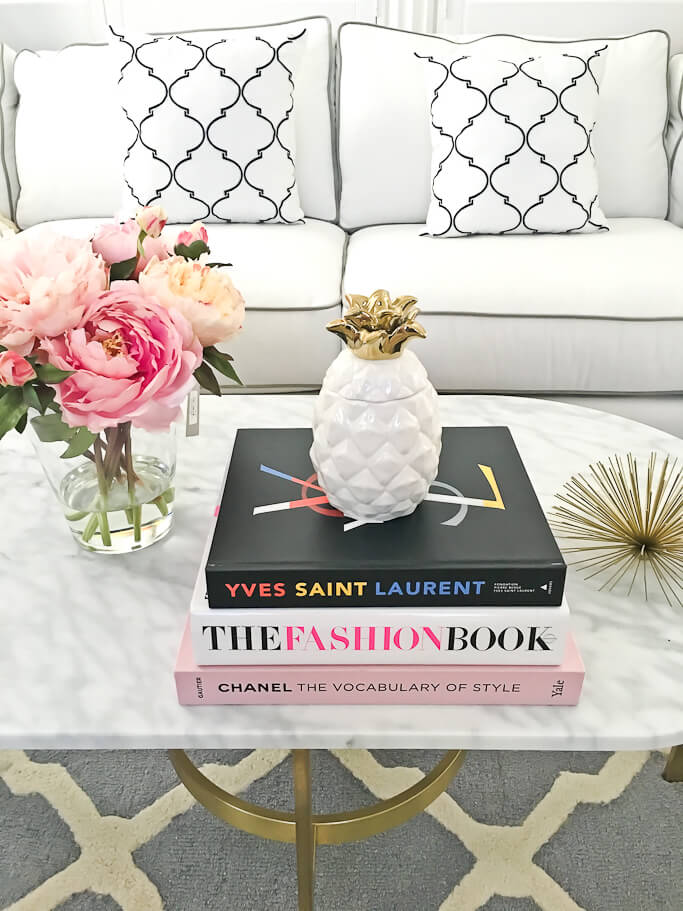 coffee table book decor ideas