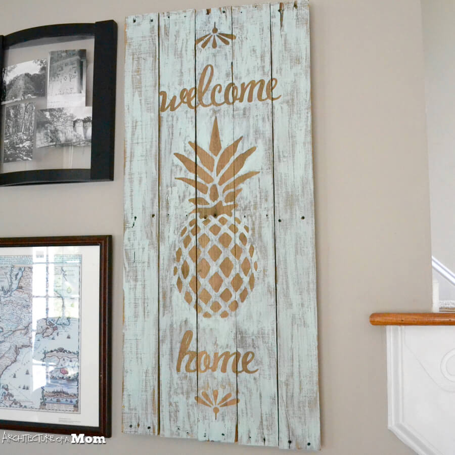 Welcome Home Pineapple Pallet Art