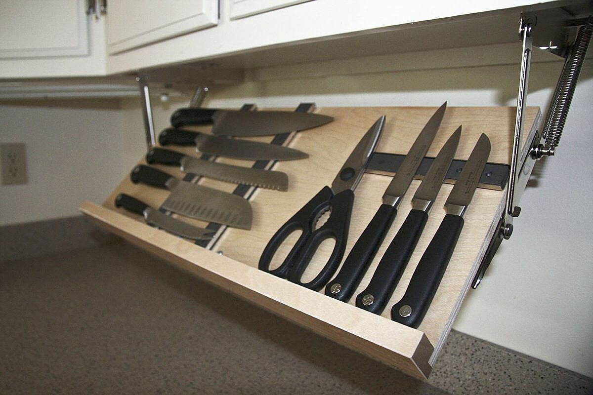 Creative Hidden Drop-Down Kitchen Knife Rack