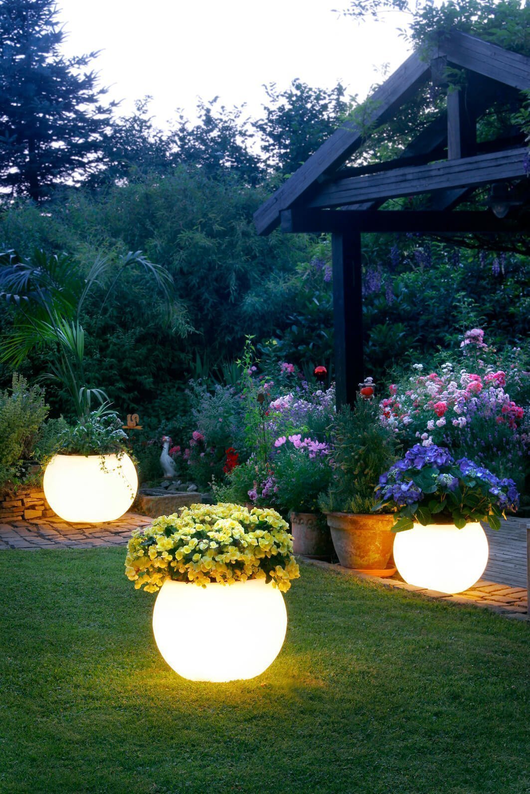 27 Best Backyard Lighting Ideas And Designs For 2018