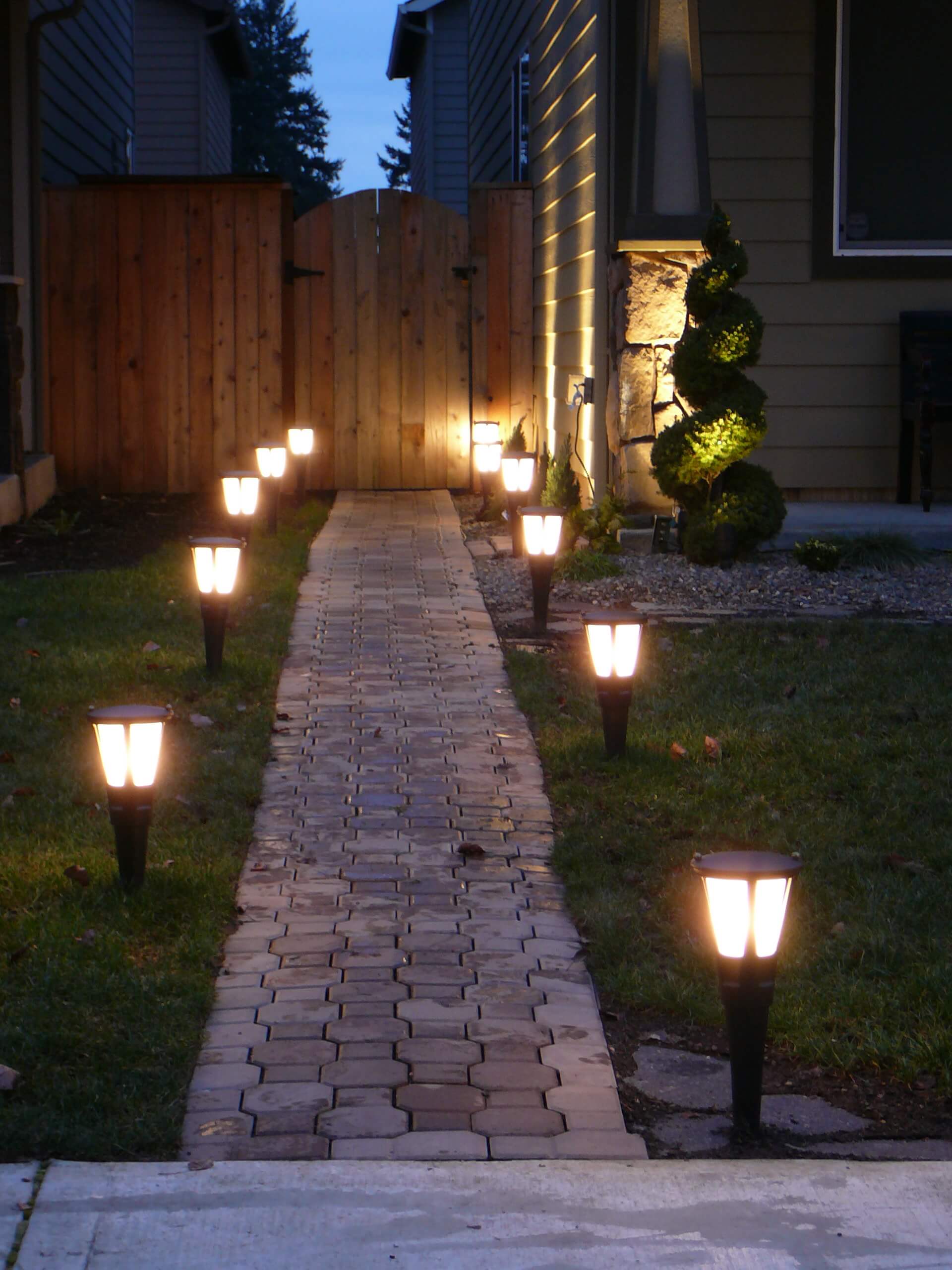 Simple Solar Brick Pathway Lights