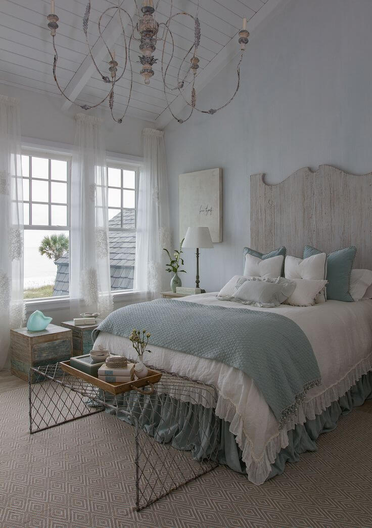 Beach and Coastal Decorating Ideas for the Bedroom