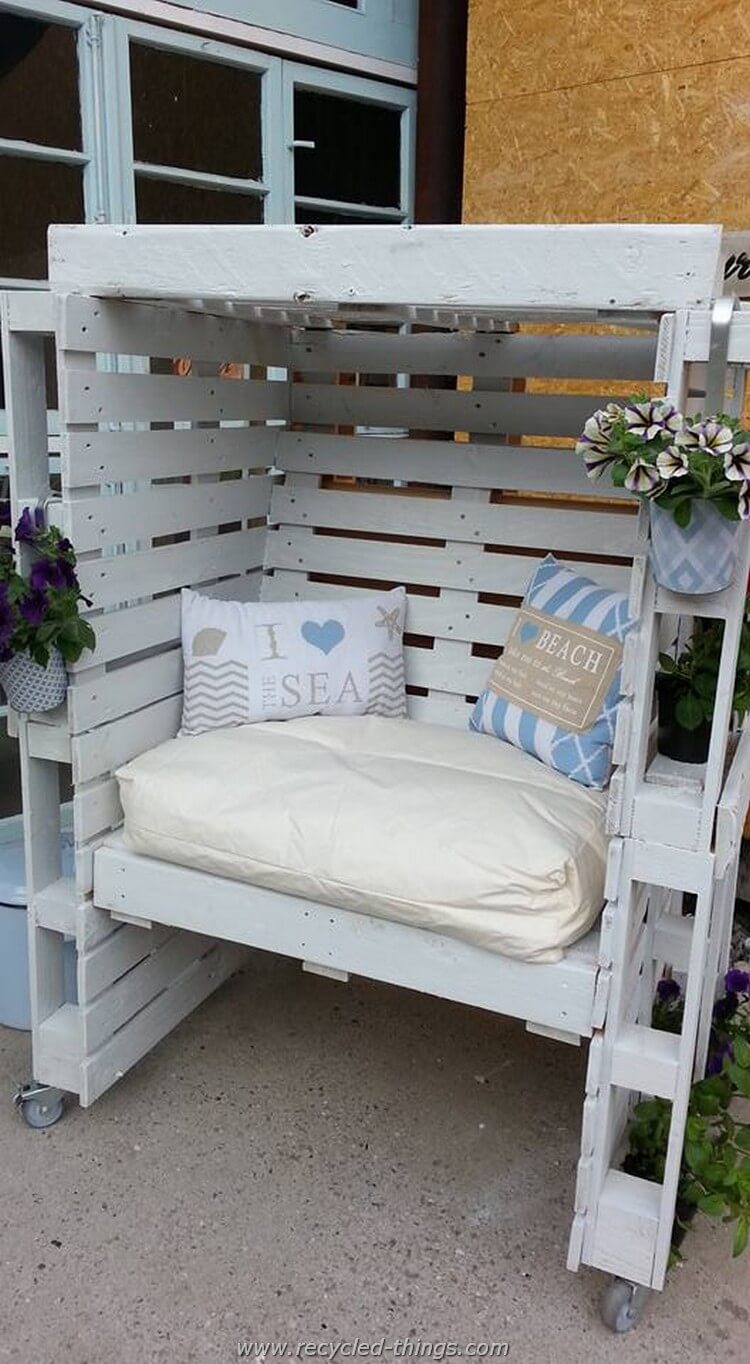 27 Best Outdoor Pallet Furniture Ideas And Designs For 2018   20 Outdoor Pallet Furniture Ideas Homebnc 