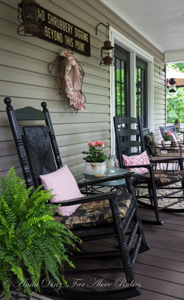 15 Amazing DIY Welcome Signs for Your Front Porch