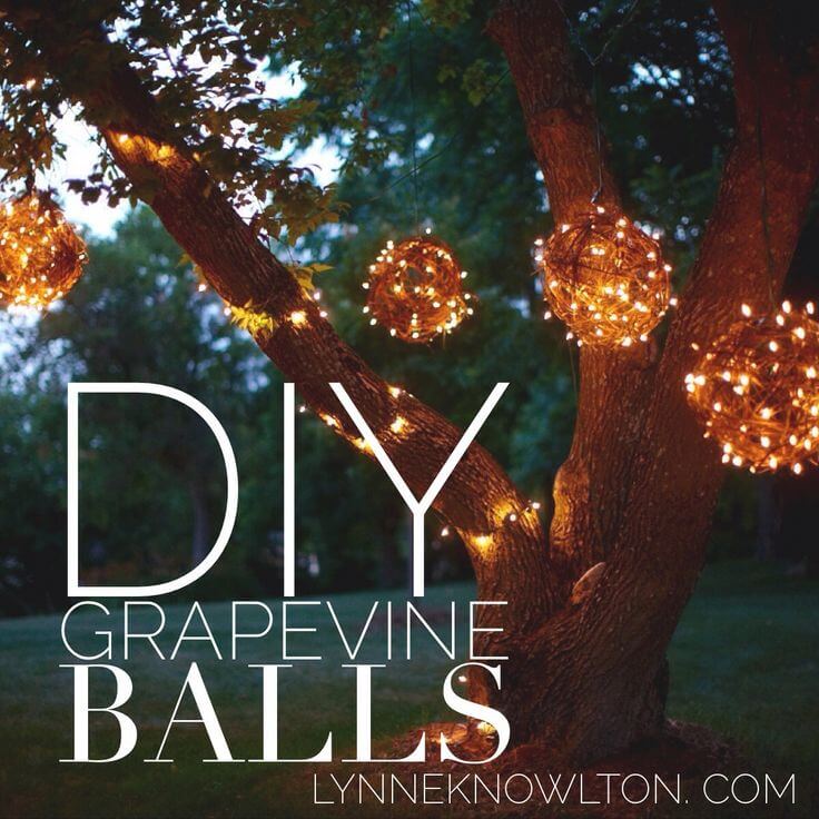 Country Cosmos Handmade Grapevine Balls