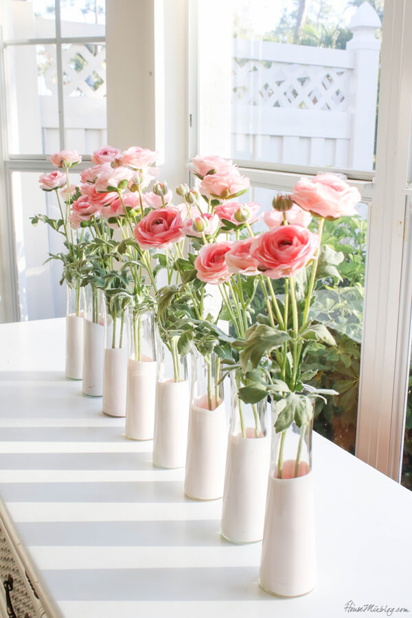 Vases à Fausses Fleurs Roses Teints à l'Eau