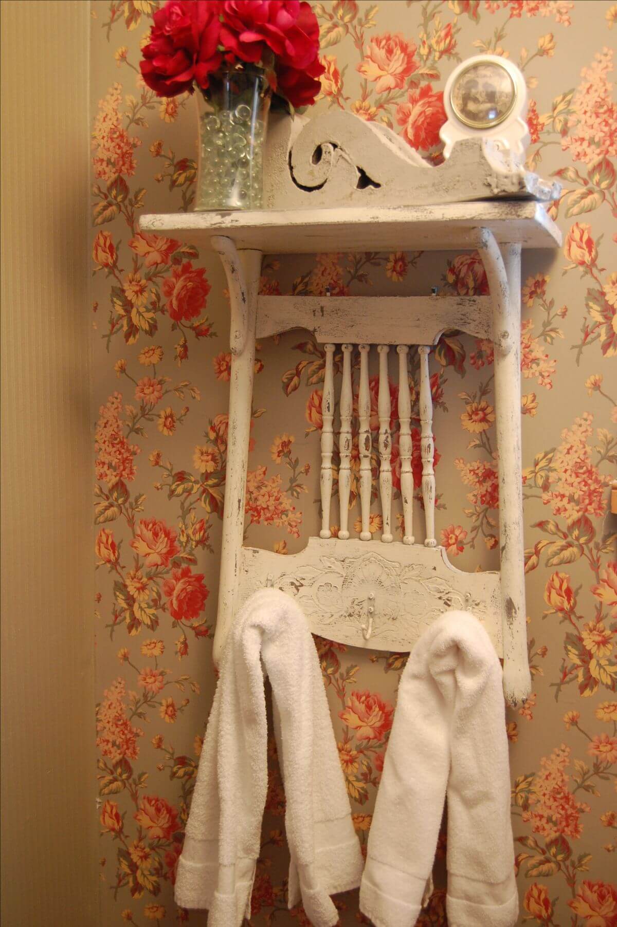 Charming Chair-Mounted Towel Hang