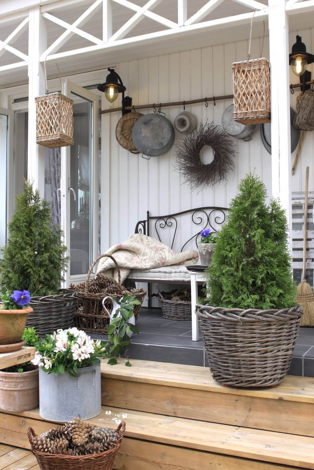 A Walk In The Woods: Rustic Wicker & Pinecone Porch Decor