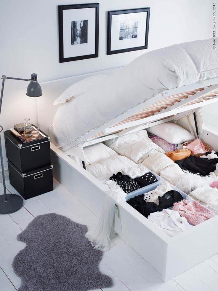 Ample Storage Space Underneath the Bed