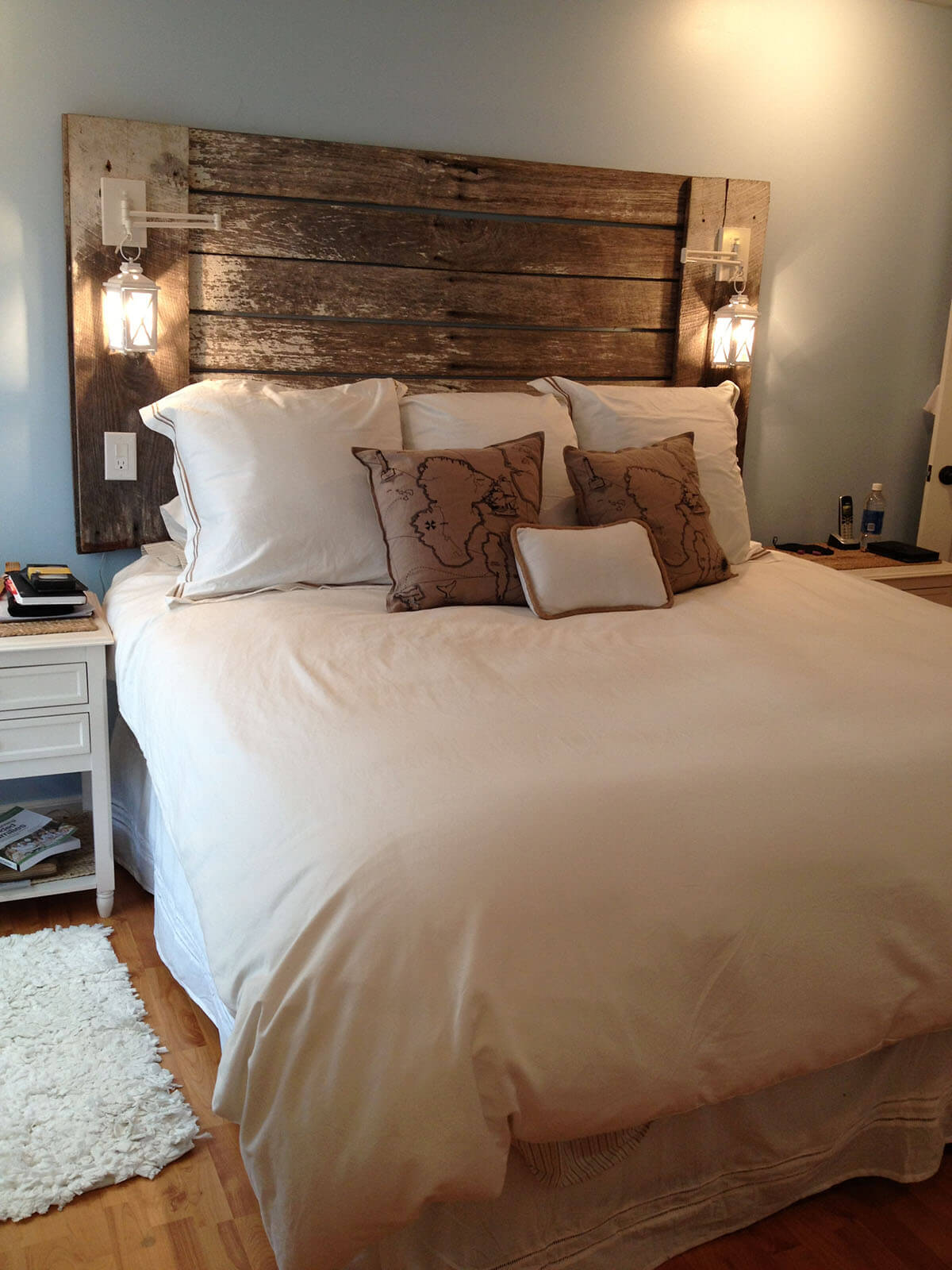  Farmhouse Bedroom Bedding Ideas 