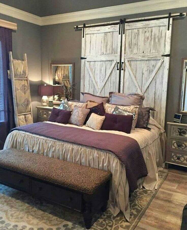 Royal Country Farmhouse Bedroom Design Ideas