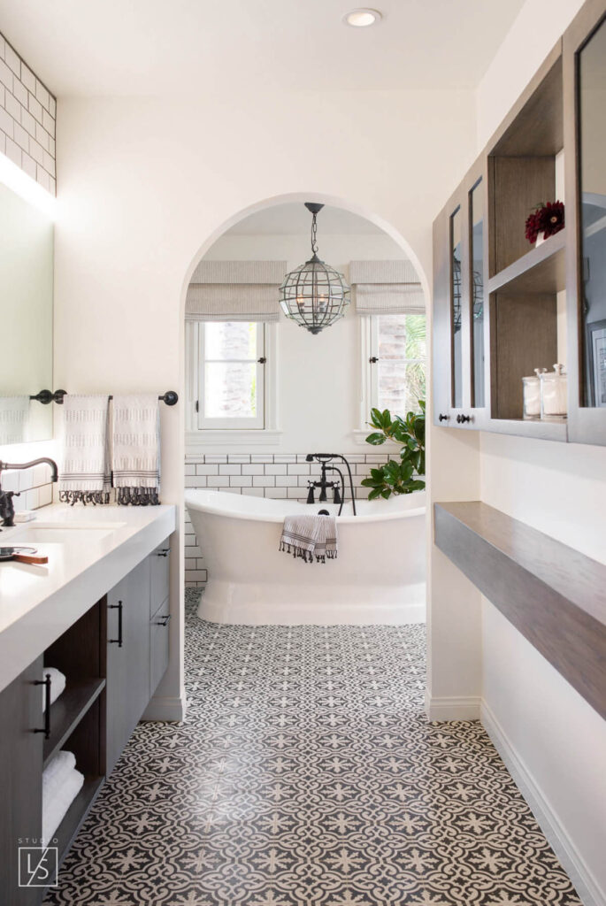 32 Best Master Bathroom Ideas and Designs for 2024