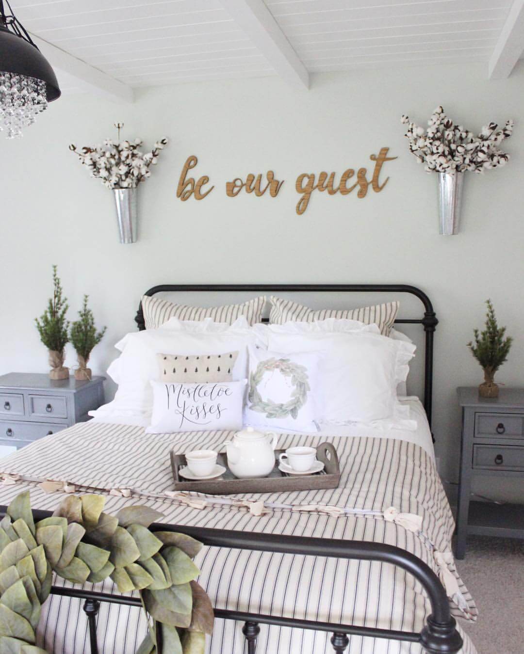 39 Best Farmhouse  Bedroom  Design  and Decor  Ideas  for 2019