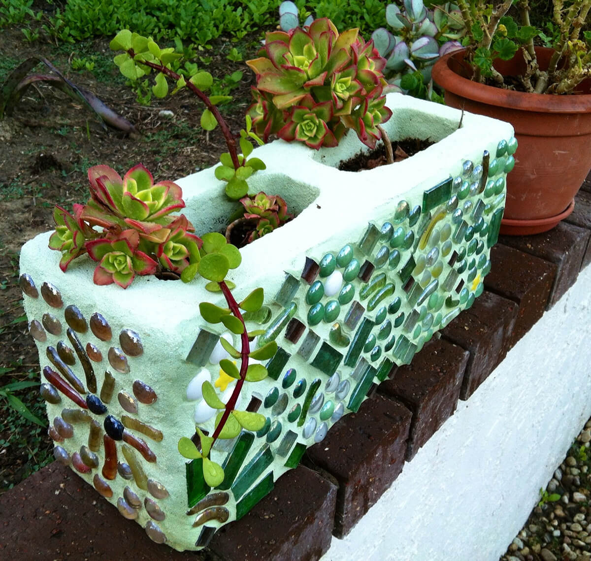 plastic cinder blocks