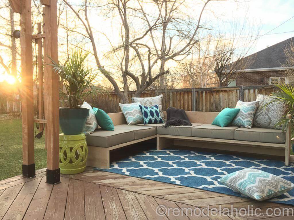 29 Best Diy Outdoor Furniture Projects Ideas And Designs For 2020