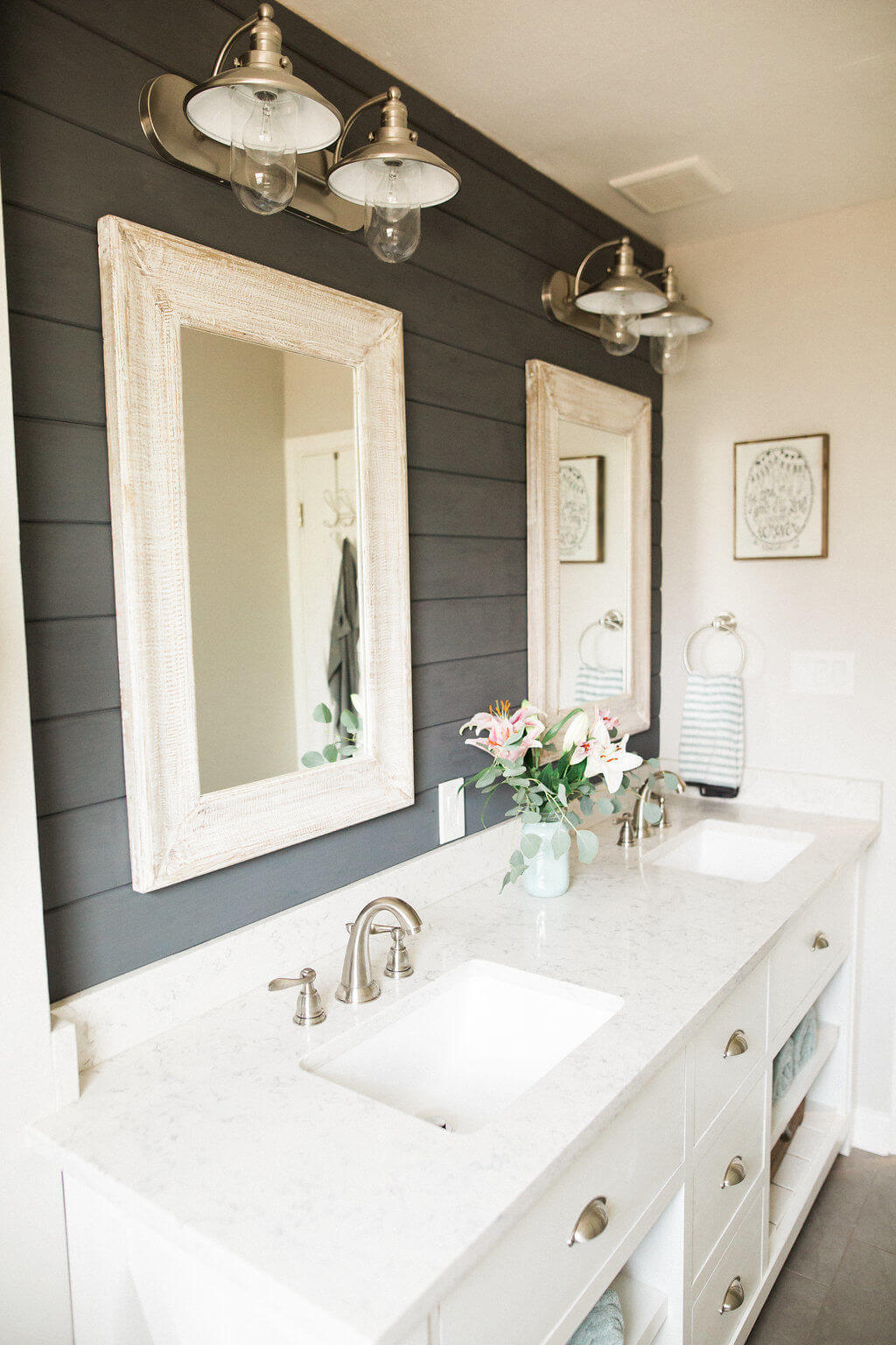 32 Best Master Bathroom Ideas and Designs for 2021