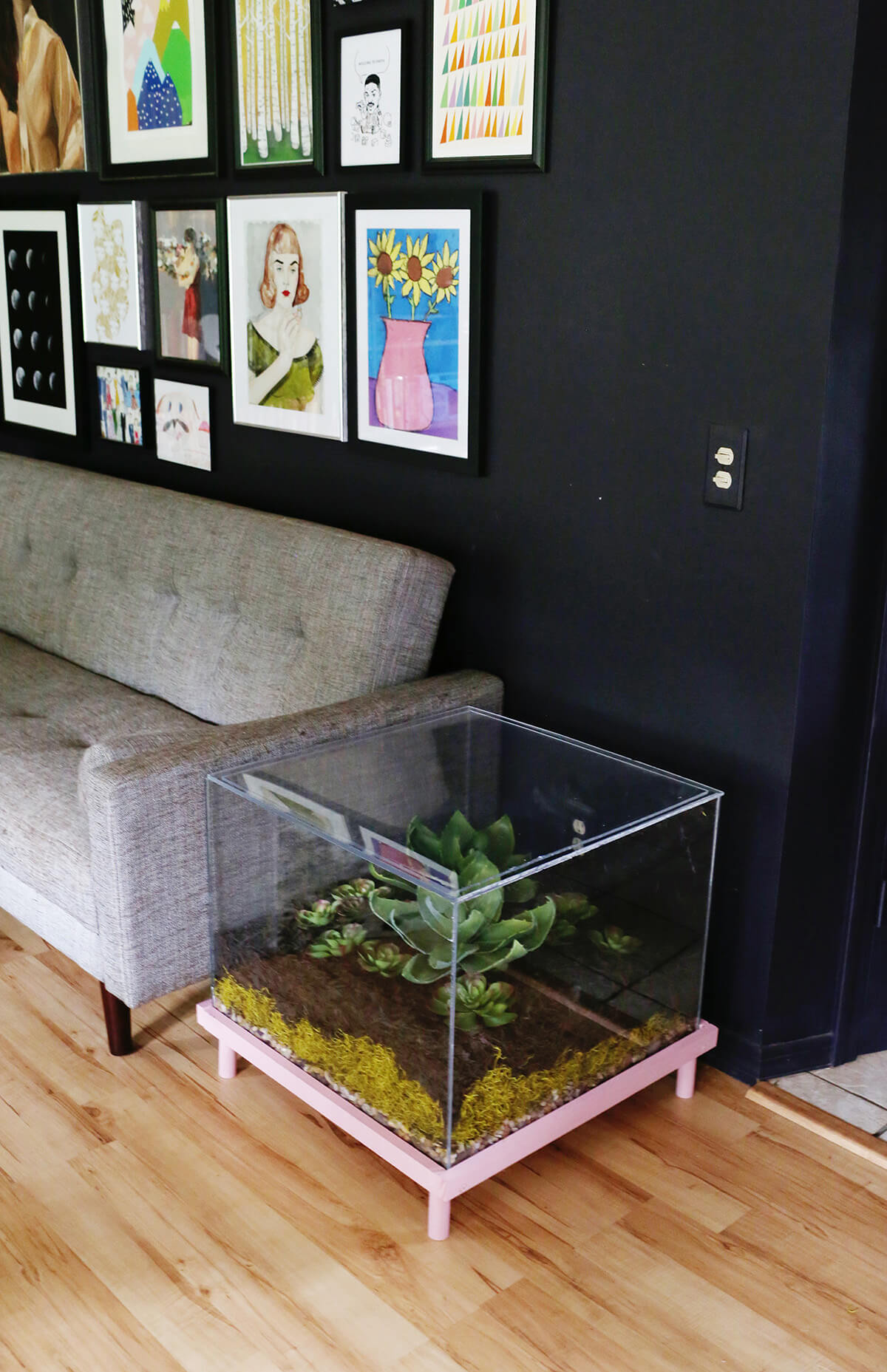 Botanist's Dream Glass Terrarium Table