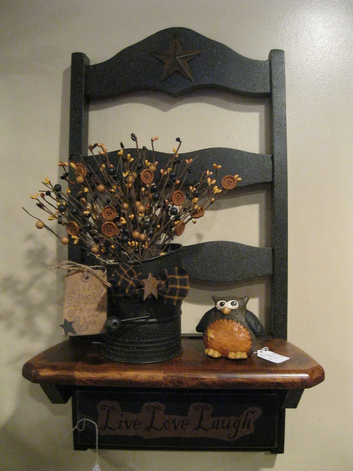 A Mantle with Flowers and an Owl