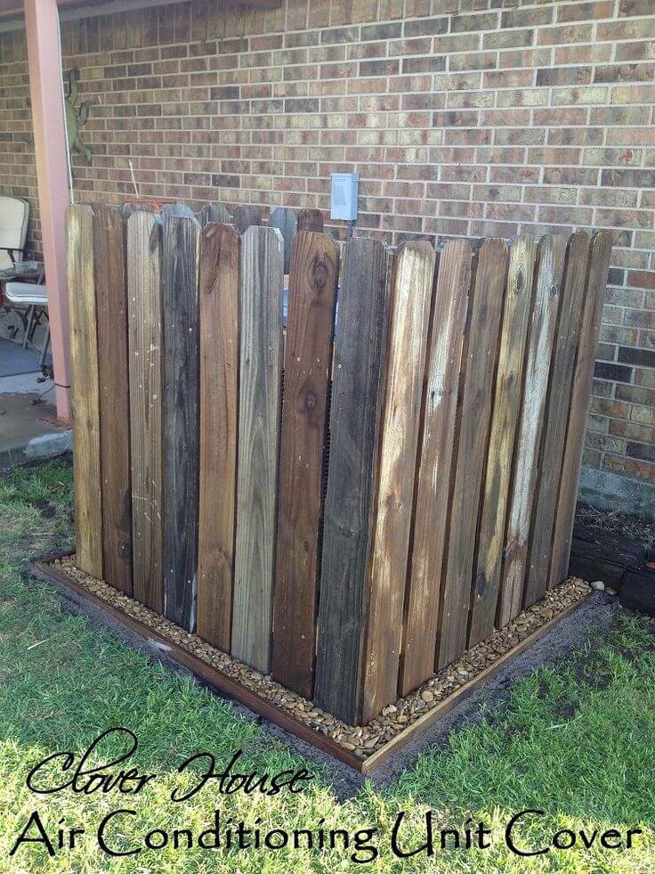 Simple Wooden Fence for AC Camouflage