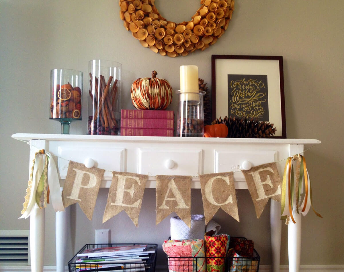 Hearth Greetings Burlap Flag Banner