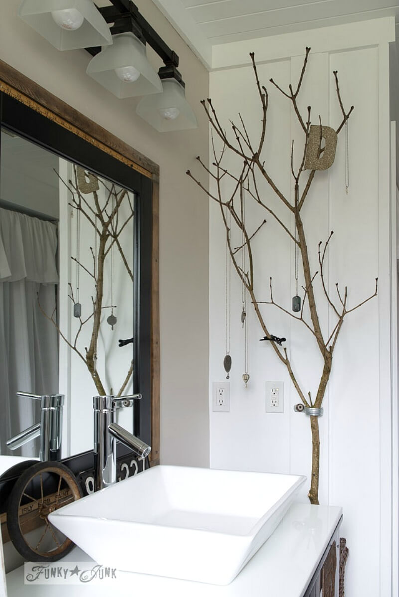 Bathroom-Beautiful Ways To Decorate With Branches