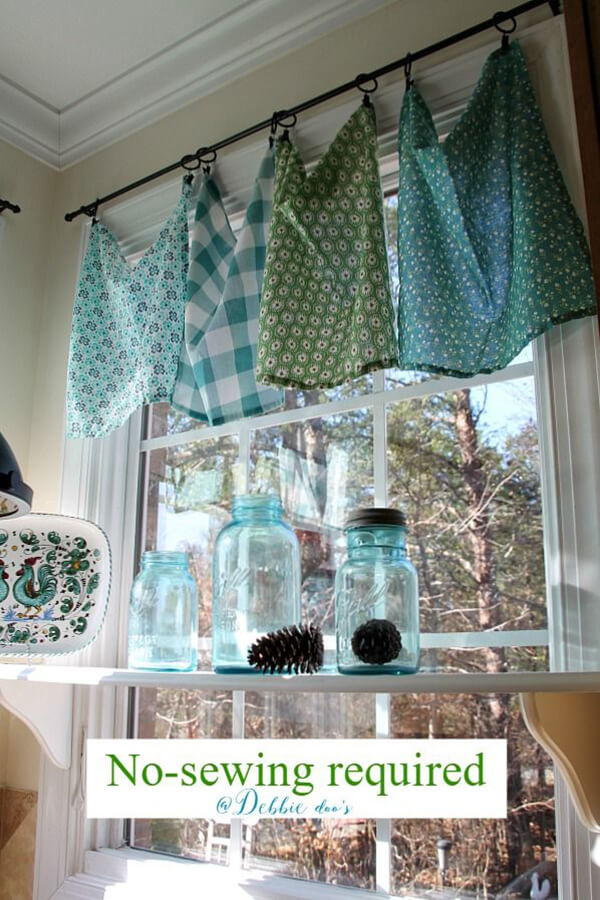 Quaint Fabric Square Valance For A Country Vibe Homebnc   29 Diy Window Treatment Ideas Homebnc 