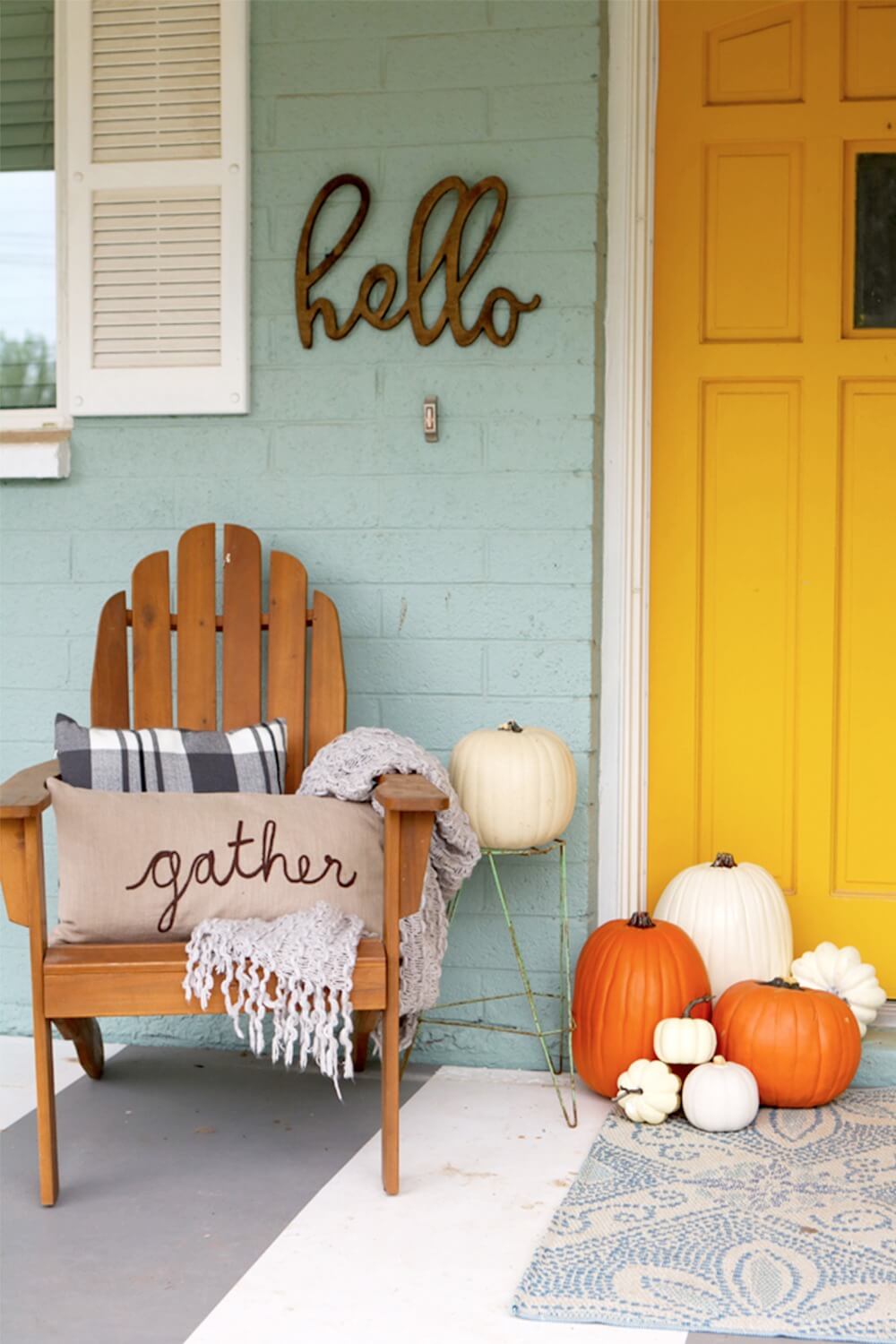 Cute Pumpkin Mini Porch Display