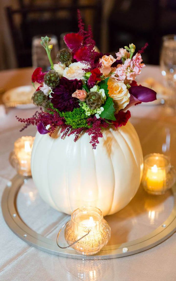 32 Best Pumpkin Centerpiece Ideas and Designs for 2023