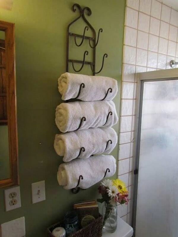 Over The Toilet Towel Rack