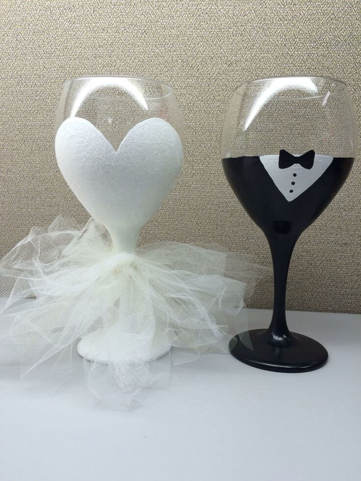 26 Best Wine Glass Decorating Ideas And Designs For 2023