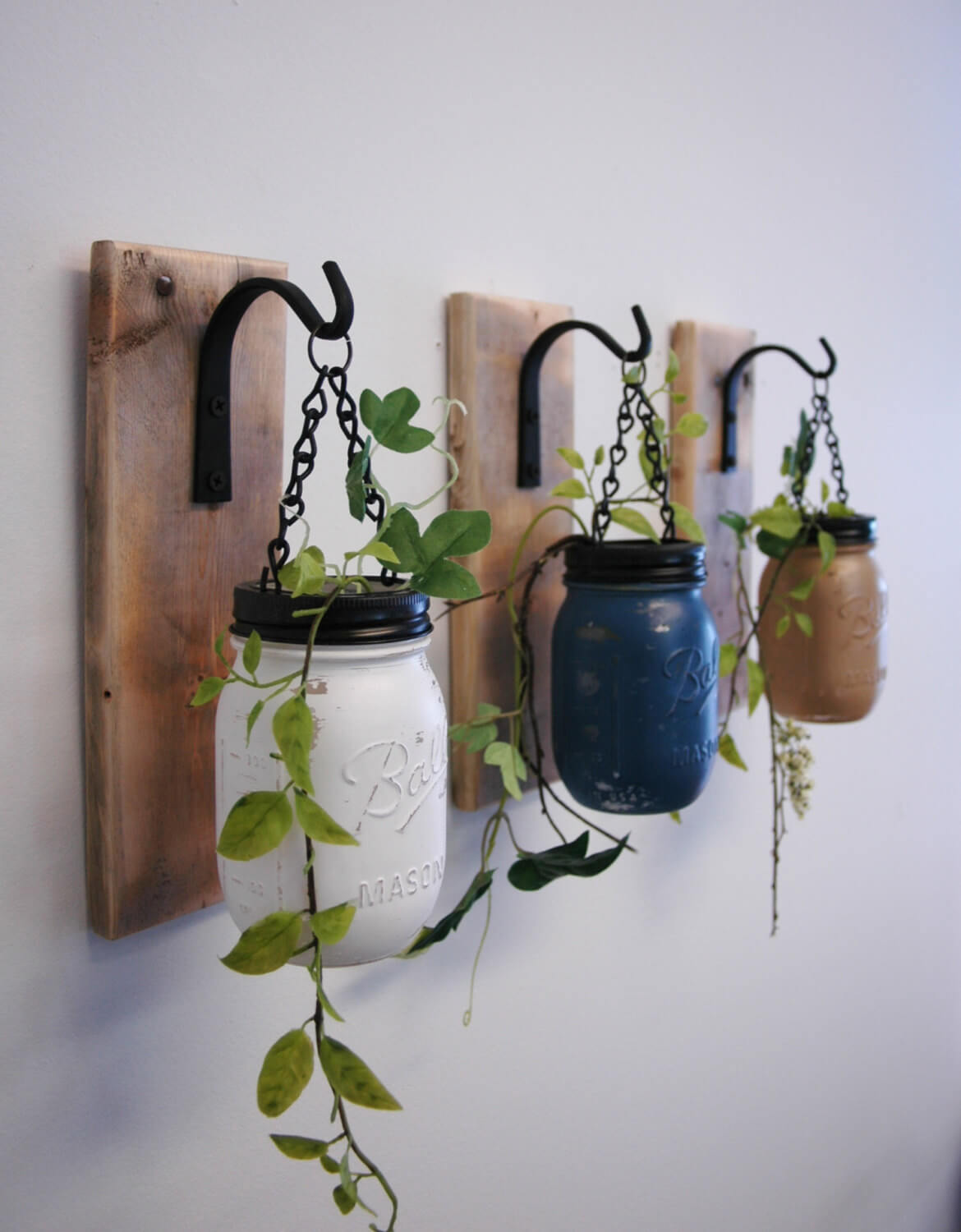 24 Best Mason Jar Wall Decor Ideas and Designs for 2021