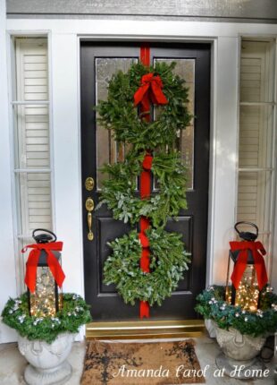 35 Best Outdoor Holiday Planter Ideas and Designs for 2024