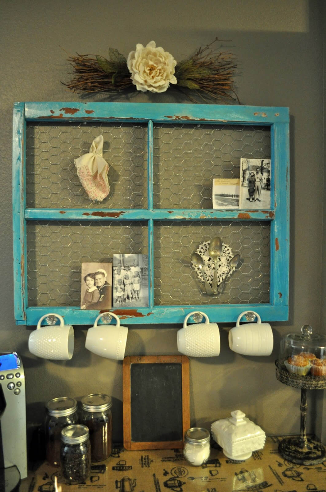 Shabby Chic Coffee Mug Rack