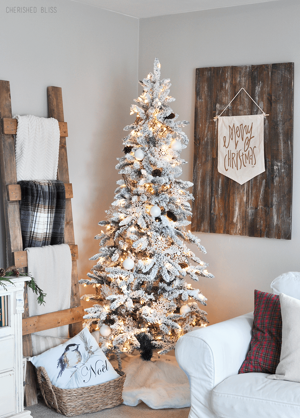 farmhouse christmas decor pictures