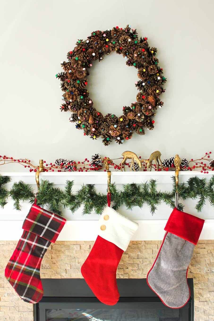 Pinecone Wreath With Pom Pom Polka Dots