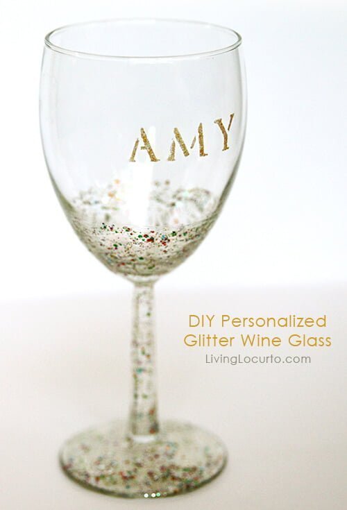DIY Personalized Glitter Wine Glass