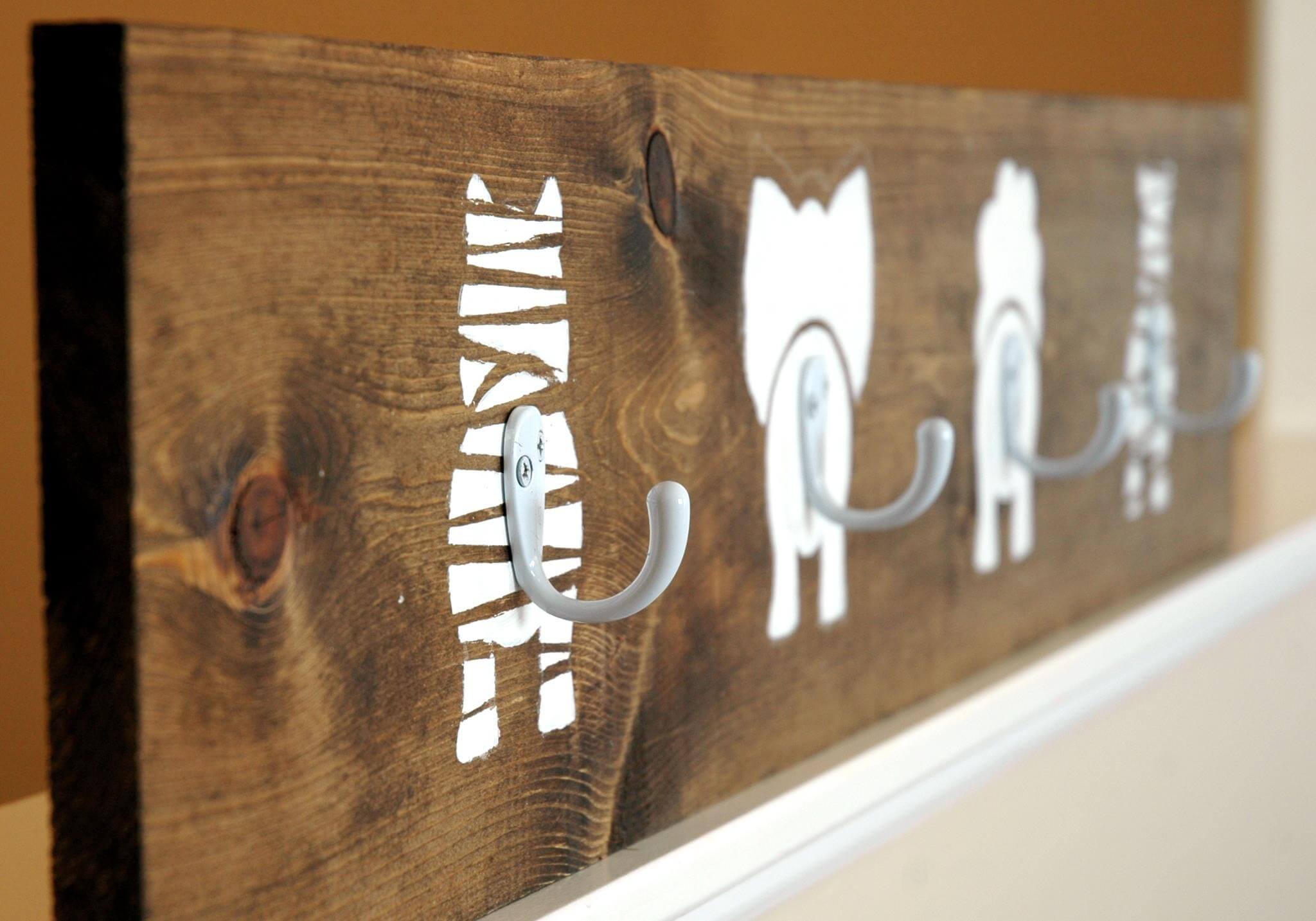 Zoo Animal Coat Rack for Kids