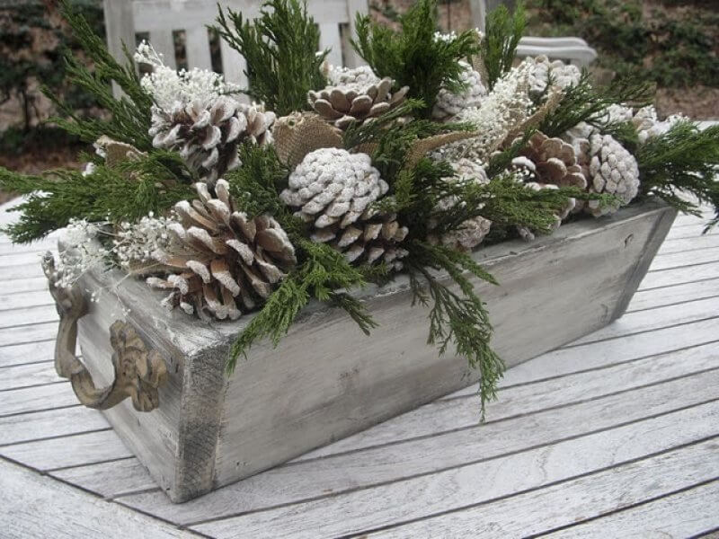 "Snowy" Pinecone Flower Box Tutorial