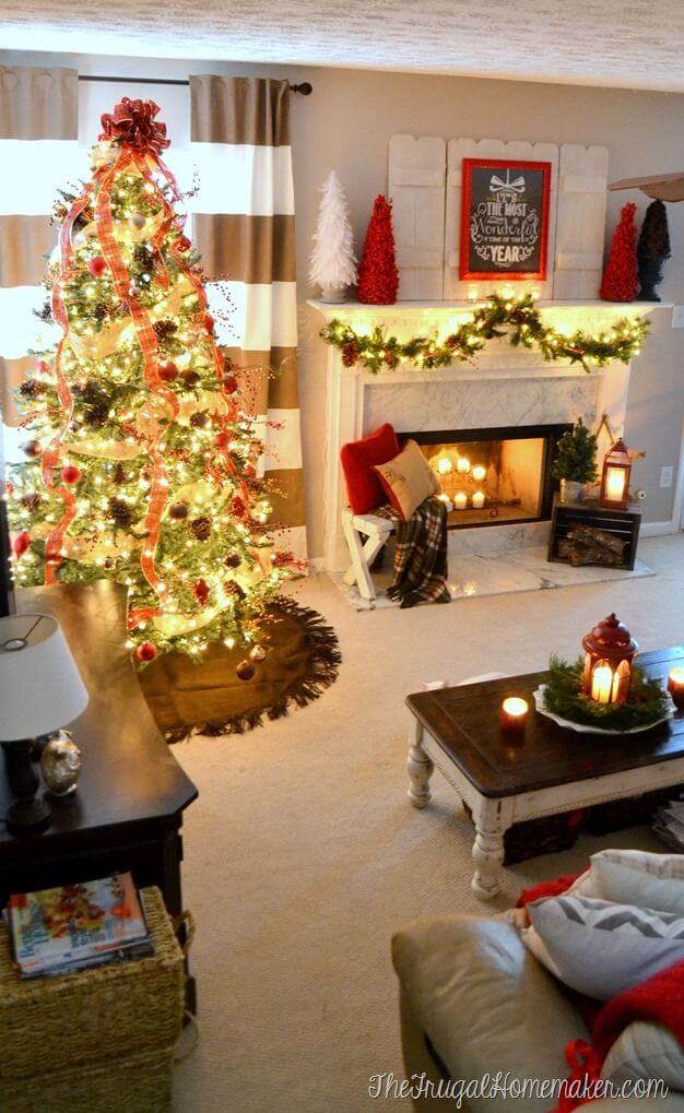 32 Best Christmas Living Room Decor Ideas and Designs for 2020